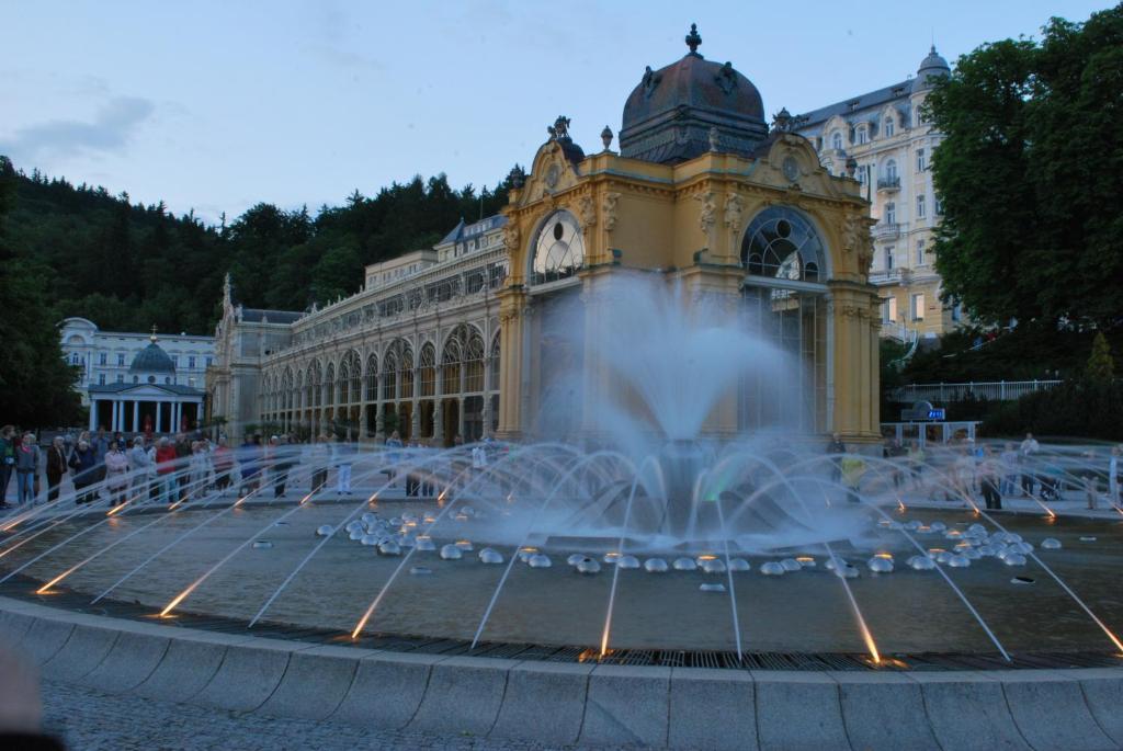 Hostel Foster Mariánské Lázně Kültér fotó