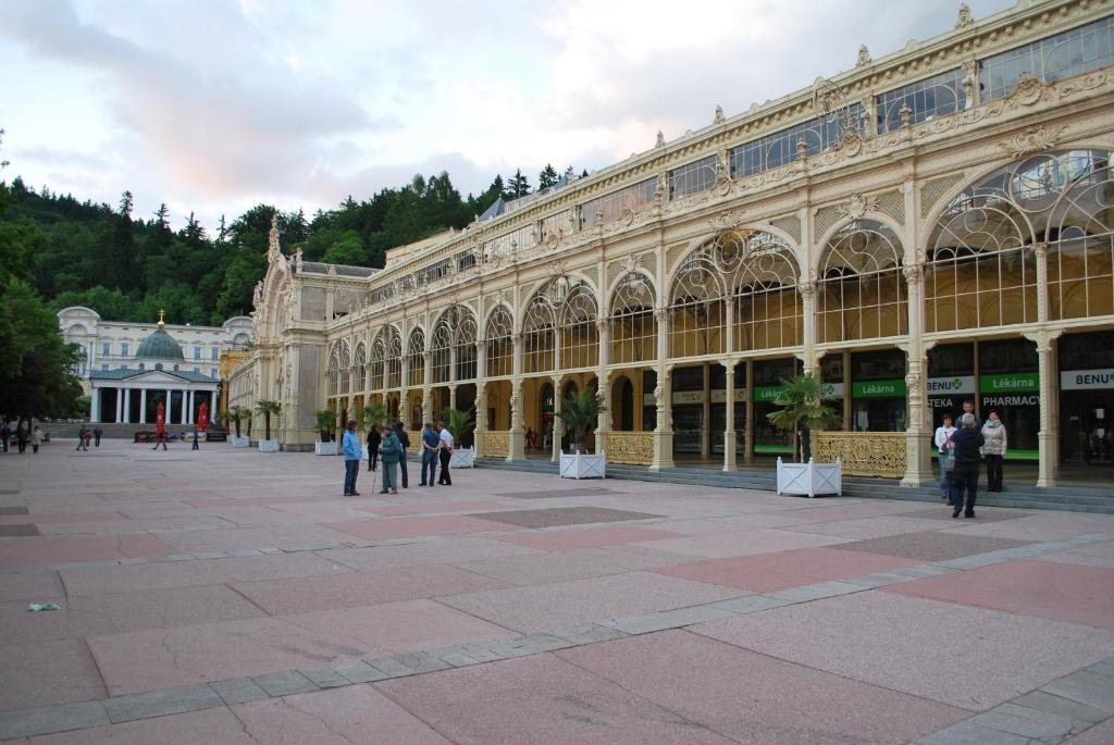 Hostel Foster Mariánské Lázně Kültér fotó