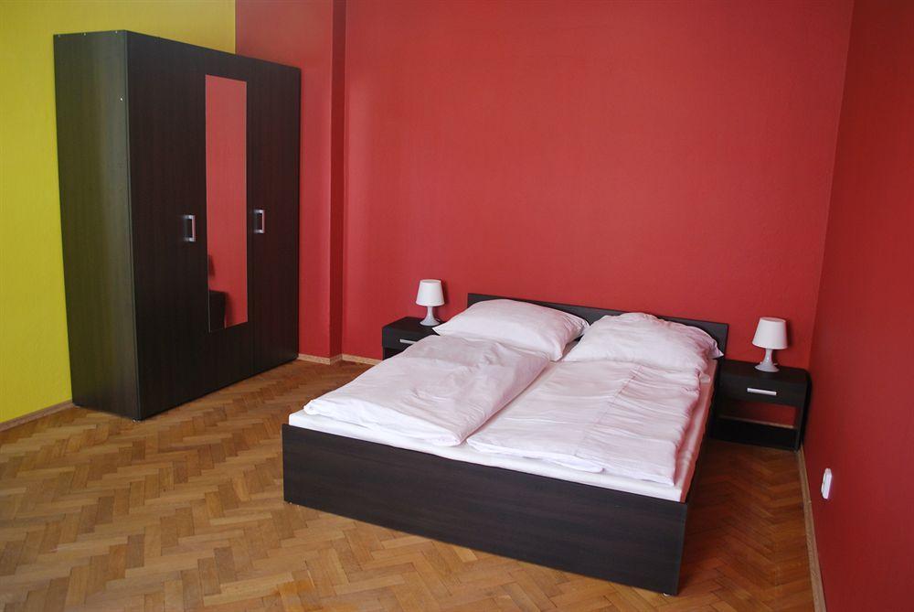 Hostel Foster Mariánské Lázně Kültér fotó