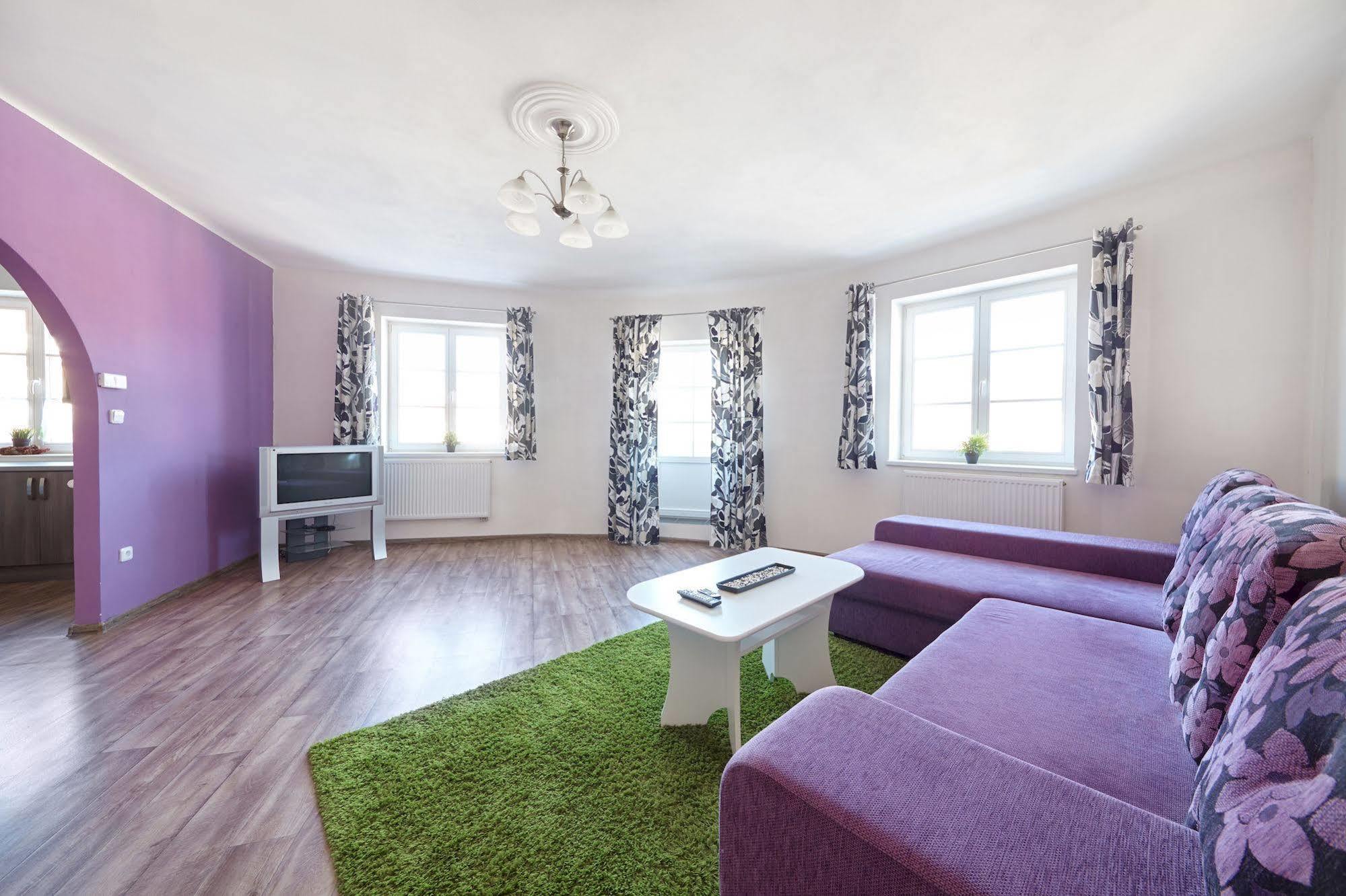 Hostel Foster Mariánské Lázně Kültér fotó